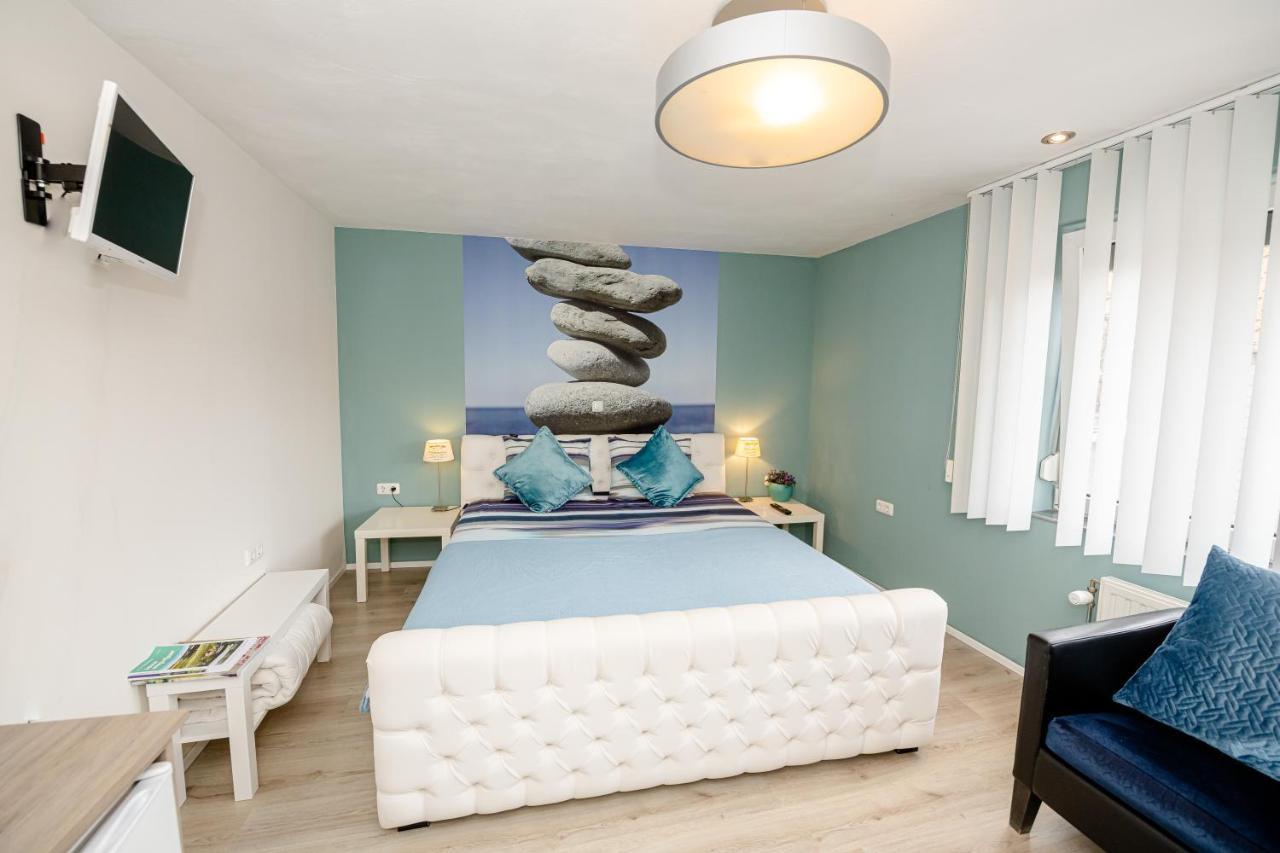 B & B M 3 Merkelbeek 외부 사진